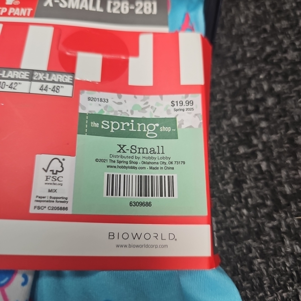 NWT Hello Kitty Woman's Size XS (26-28) Bioworld Pajama Sleep Pants Fun Print! - Picture 6 of 7